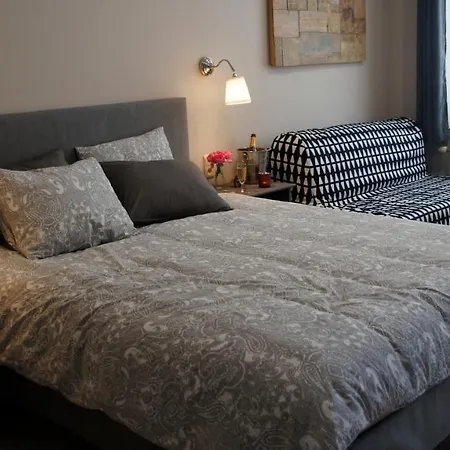 Appartement Les petits nids de Nina 2 à Fosses-La-Ville Extérieur photo