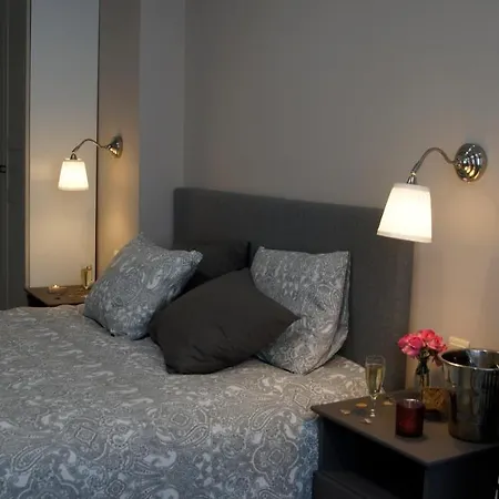 Appartement Les petits nids de Nina 2 à Fosses-La-Ville Extérieur photo