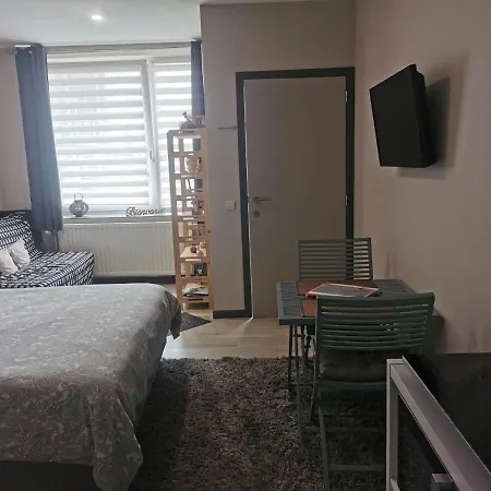 Appartement Les petits nids de Nina 2 à Fosses-La-Ville Extérieur photo