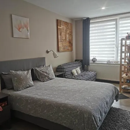 Appartement Les petits nids de Nina 2 à Fosses-La-Ville Extérieur photo